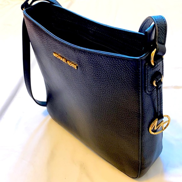 Michael Kors Black Leather shoulder bag - Picture 3 of 4